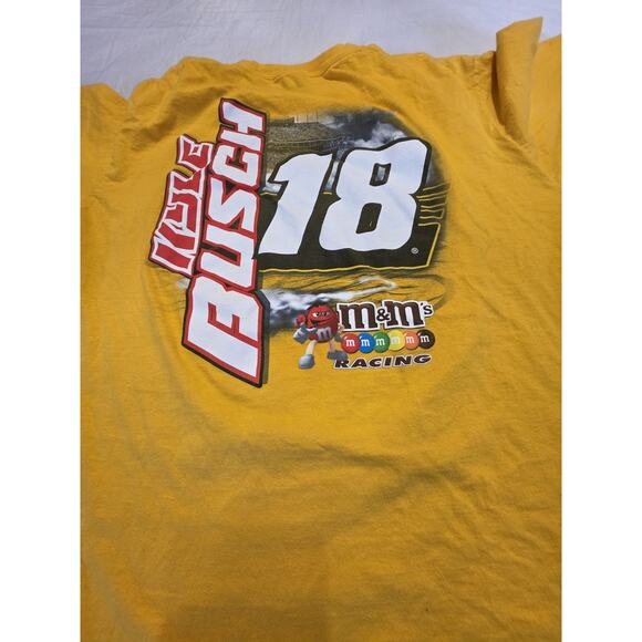 Kyle Busch #18 Nascar M&M Men's Size Xl Short Sleeve Yellow T-Shirt - Picture 6 of 6